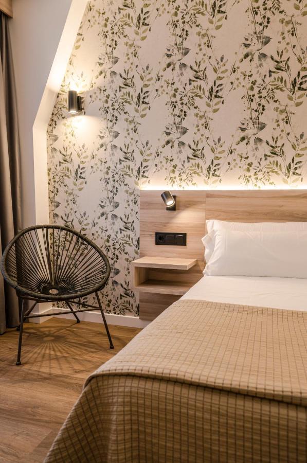 Hotel Piramide Portonovo Eksteriør bilde