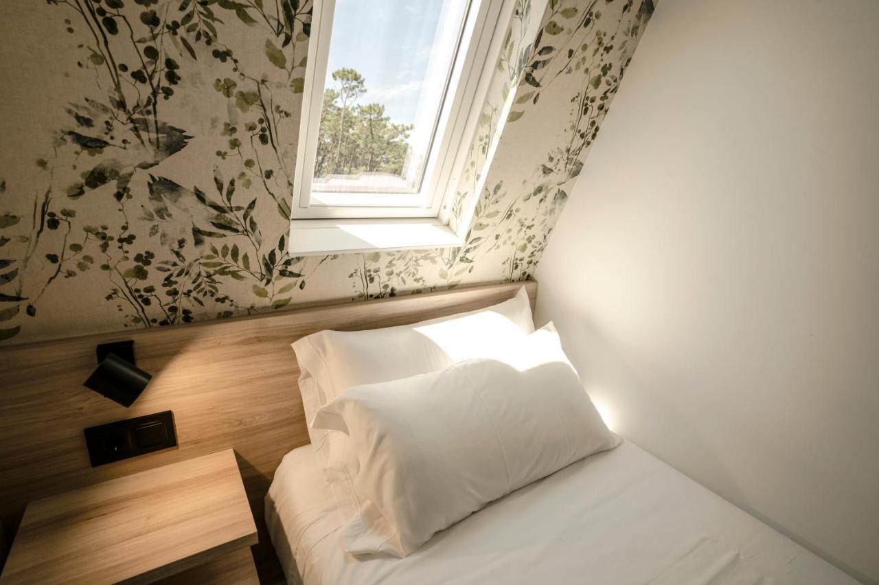 Hotel Piramide Portonovo Eksteriør bilde