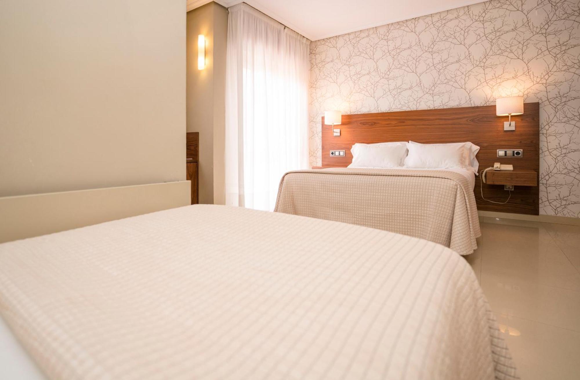 Hotel Piramide Portonovo Rom bilde